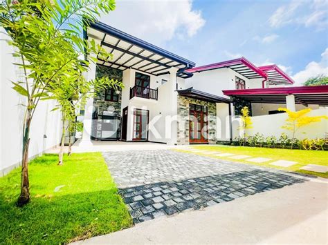 Luxurious New House For Sale Malabe Ikman