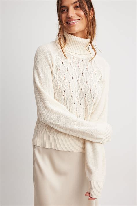 Turtle Neck Knitted Cable Sweater Offwhite Na Kd