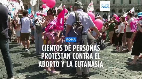 Miles De Personas Provida Se Manifiestan En Roma En Contra Del Aborto Y