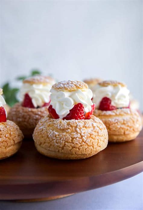 Choux Au Craquelin Cream Puff With Vanilla Bean Diplomat Cream The