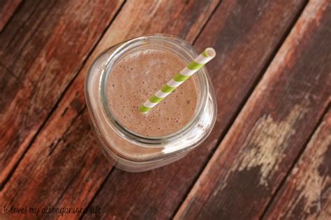 Chocolate Peanut Butter Banana Breakfast Smoothie