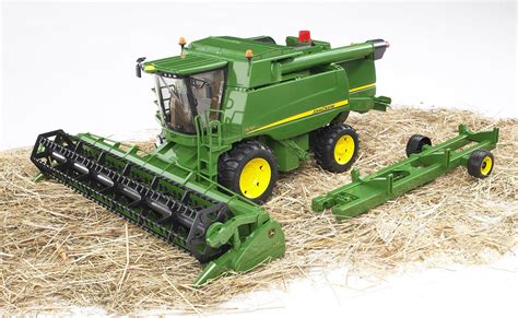 John Deere Combine Soybean