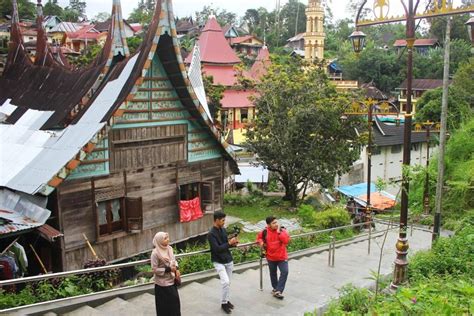 Foto Desa Wisata Berkembang Terbaik Di Adwi Halaman