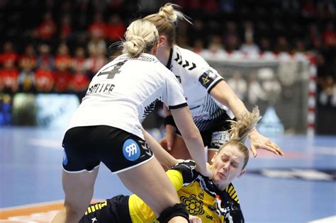 Se Billederne Team Esbjerg Vinder Stort Drama Og Topper Nu Champions