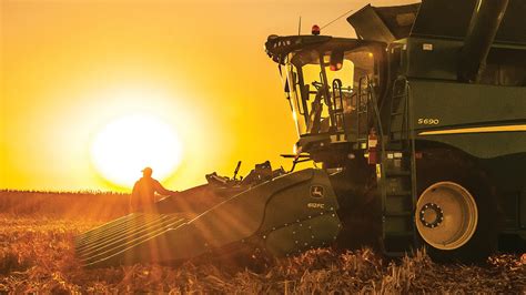 Buyers Guide To The John Deere S Combine Harvester