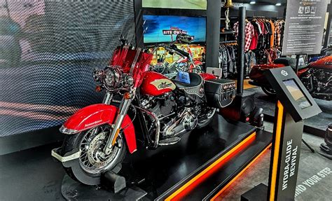 Motomobi News Harley Davidson Hydra Glide Revival A Limited