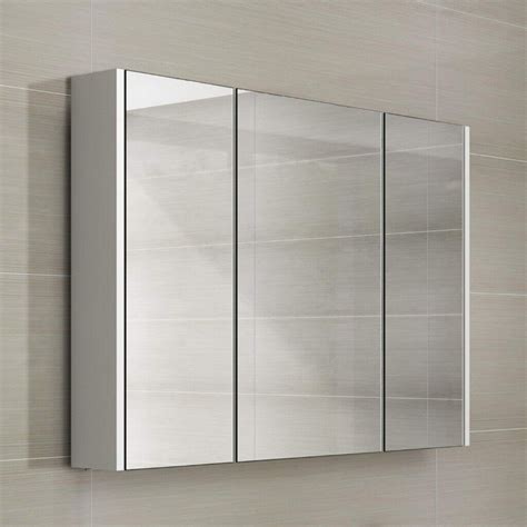 900mm White Gloss Wall Hung 3 Door Bathroom Mirror Cabinet Storage Unit