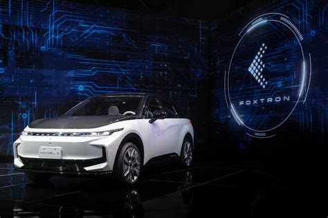 As Son Los Tres Primeros Coches El Ctricos De Foxconn El Mayor