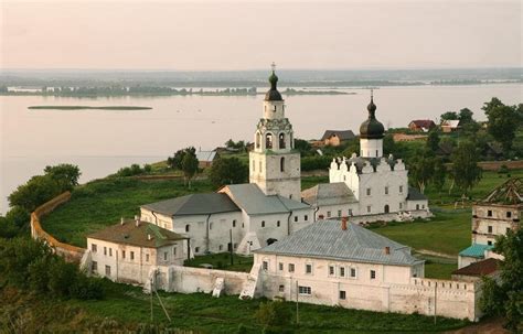 The Island Town of Sviyazhsk | Amusing Planet