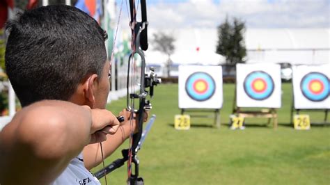 Tiro Con Arco Un Deporte De 10 Puntos POLIDEPORTES