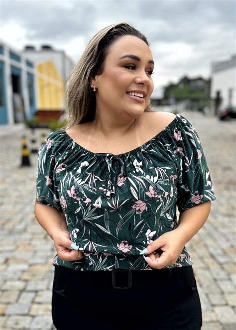 Blusa Plus Size Feminina Ciganinha Estampada Estilo Próprio Moda