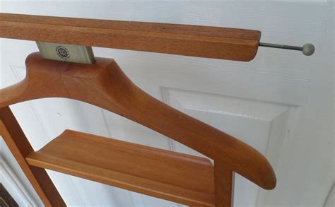 Vintage Mid Century Italian Brevettato Clothes Valet Butler Stand