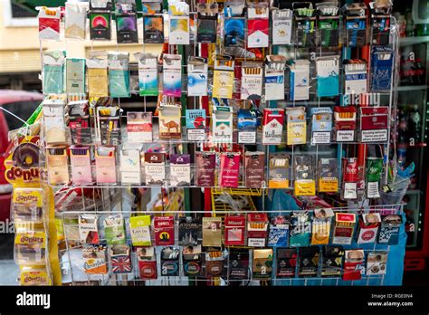 Venta De Cigarrillos En Mexico Fotografías E Imágenes De Alta