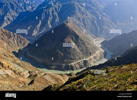 Yangserío Yangtzechang Jiang River Canyonpaís Más Largo Río