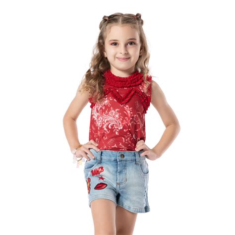 CONJUNTO BLUSA E SHORT JEANS Kukixo Moda Infantil