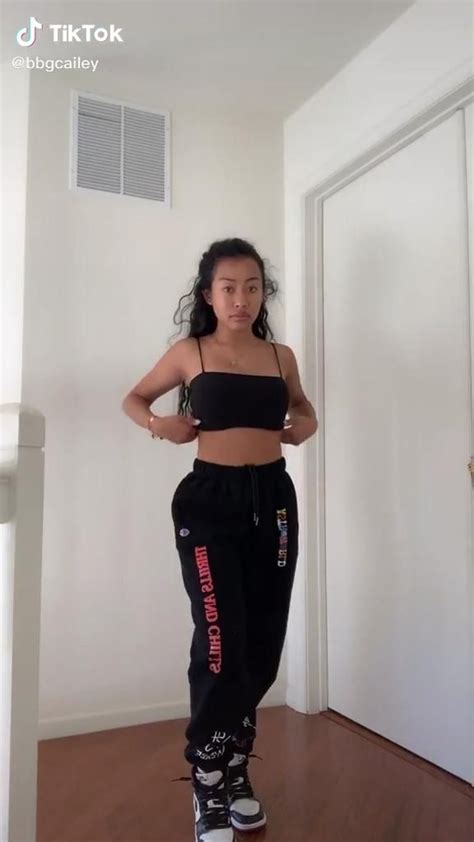 Streetwear🤍 Tik Tok Bbycailey [video] Cute Outfits Casual Outfits