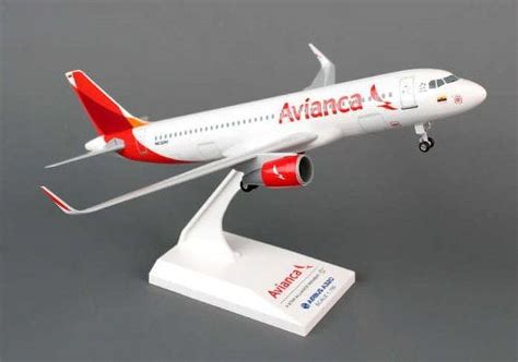 Daron Skymarks Avianca A Aircraft With Gear New Livery Scale