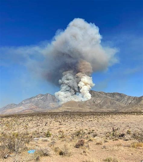 Wildfire west of Las Vegas sends large smoke plume to valley - Las ...