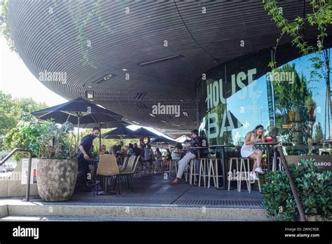 Barangaroo House Ground Level Hi Res Stock Photography And Images Alamy