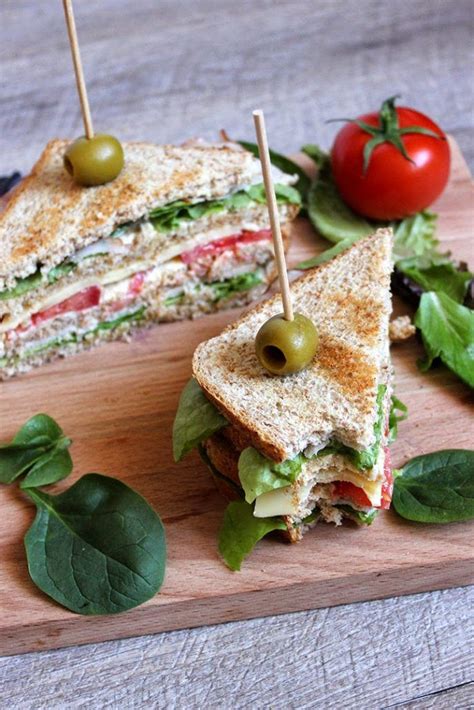 Club Sandwich BLT Bacon x Laitue x Tomate Bonjour Darling Idée