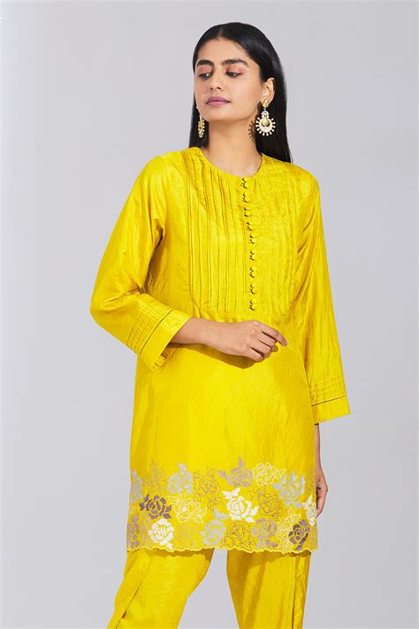 Buy Half Full Curve Yellow Silk Embroidered Kurta And Dhoti Pant Set