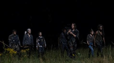 The Walking Dead La Amenaza De Los Susurradores Vuelve A Provocar El