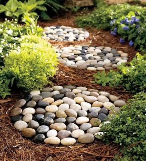 20 Ideas to Decorate Garden with Pebbles and Stones - 1001 Gardens