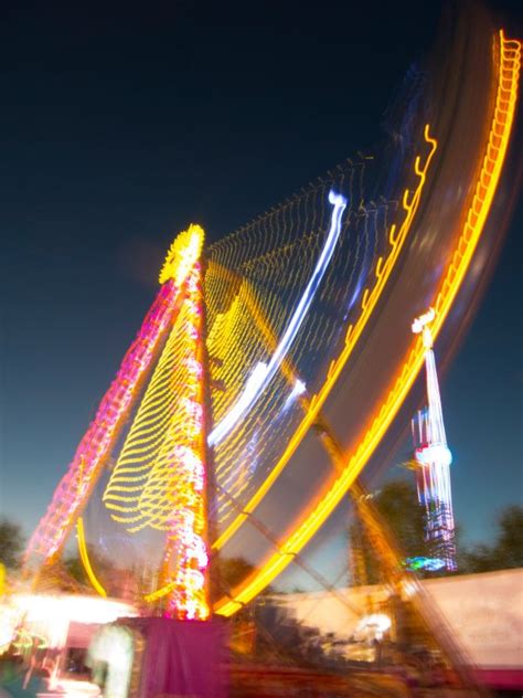 Fotos gratis ligero noche parque de atracciones atracción de feria