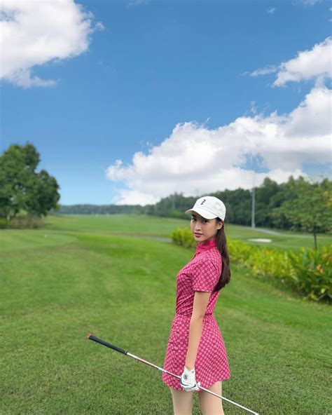 TOP Ảnh Đỗ Mỹ Linh Bikini Khoe Dáng Đẹp Đốt Mắt Người Xem