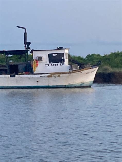 Dvids Images Coast Guard Good Samaritan Rescue From Aground