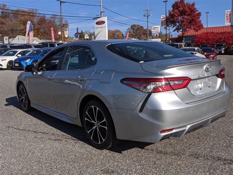 Pre Owned 2018 Toyota Camry Se Fwd 4dr Car