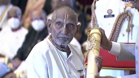 Swami Sivananda 125 Year Old Yoga Guru Received The Padma Shri Award