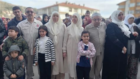 Beypazar Ndan Umre Ye Gidecek Kafile Dualarla U Urland Son Dakika