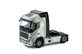 Tekno Collectables Webshop Lion Volvo FH04 Globetrotter 4x2 Tractor Kit