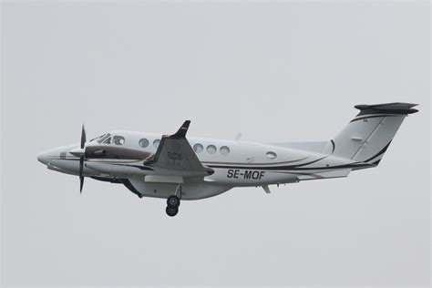 Svenskt Industriflyg Beech B300 Super King Air 350 SE MOF Flickr