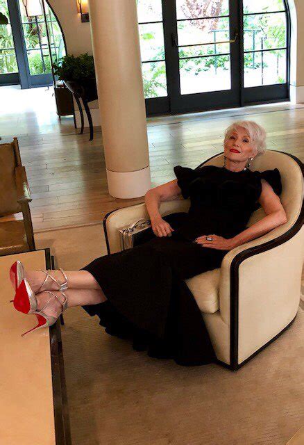 Maye Musk On Twitter Happy Mothers Day Be Sure To Put Your Feet Up👠