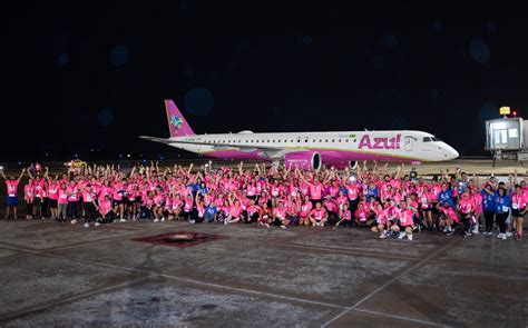 Azul Realiza Corrida Rosa Na Pista Do Aeroporto De Viracopos