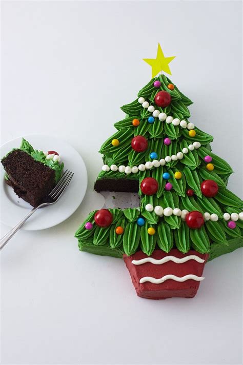 Ideas For Decorating A Christmas Tree Cake | The Cake Boutique