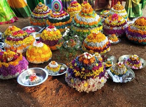famous festivals  hyderabad  guide