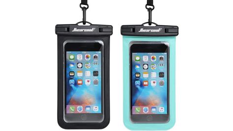 The Best Waterproof Phone Pouches You Can Buy Right Now 2022