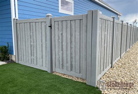 SimTek / Bufftech Fencing - Stonehenge Fence & Deck