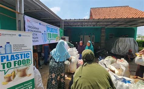 Sampah Plastik Di Rumah Bisa Ditukar Dengan Bahan Pangan Dan Buku