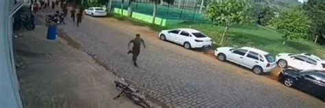 V Deo Mostra Suspeito De Furto De Bicicleta Sendo Perseguido Por