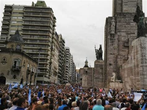 Noticias Hausler Argentina Caso Nisman Santa Fe Una Multitud De