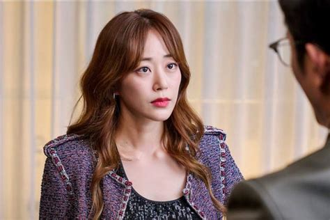 El naufragio de una diva la serie con música y el encanto de Park Eun bin