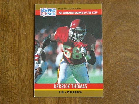 Derrick Thomas Kansas City Chiefs 6 1990 NFL Pro Set Football Card