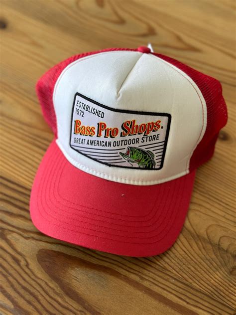 Bass Pro Shops Vintage 5 Panel Mesh Trucker Cap On Carousell