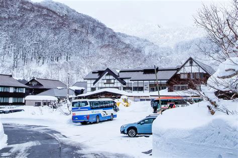 酸ヶ湯温泉への行き方（公共交通機関、貸切バス） 貸切バス一筋の貸切バス専門はバス旅ねっとだけ！