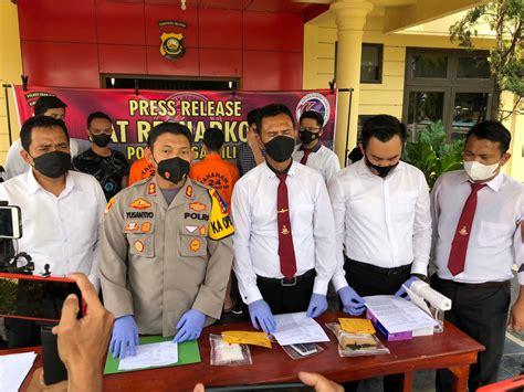 Unit Ii Sat Res Narkoba Polres Ogan Ilir Berhasil Mengamankan Dua Orang