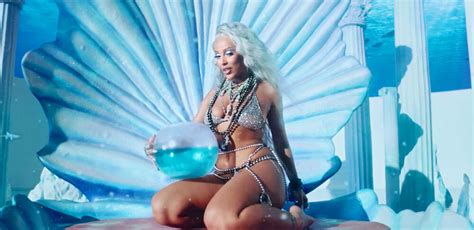 Doja Cat Wears Natalia Fedner Silver Chain Bikini In Del Mar Music